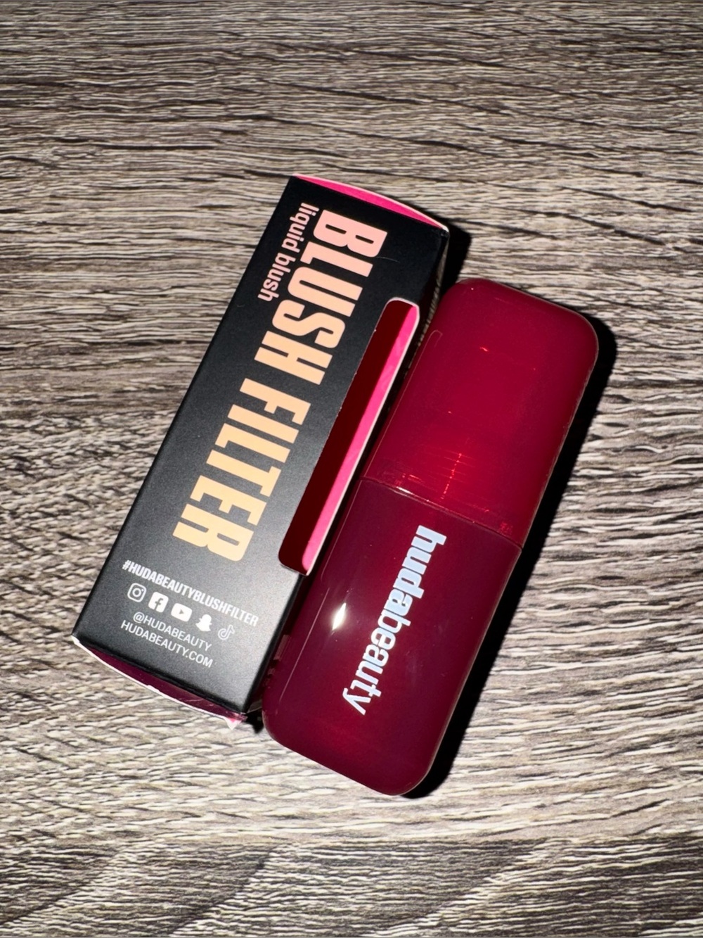 HUDA BEAUTY BLUSH FILTER 🫐